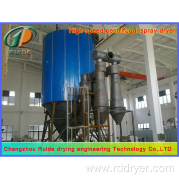 Spray dryer for aluminium chloride